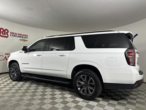 2023 Chevrolet Suburban 4WD Z71