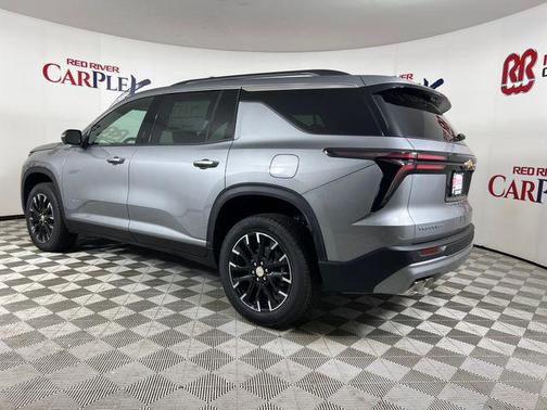 Sterling Gray Metallic 2026 Chevrolet Traverse LT