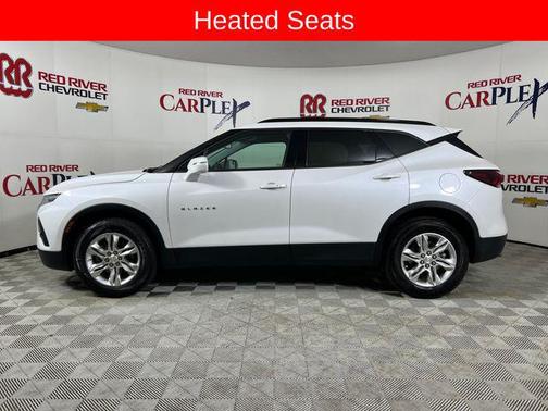 Iridescent Pearl Tricoat 2020 Chevrolet Blazer 2LT