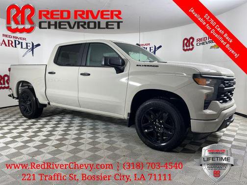 White Sands 2026 Chevrolet Silverado 1500 Custom