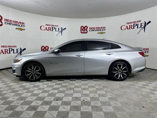 2021 Chevrolet Malibu FWD RS