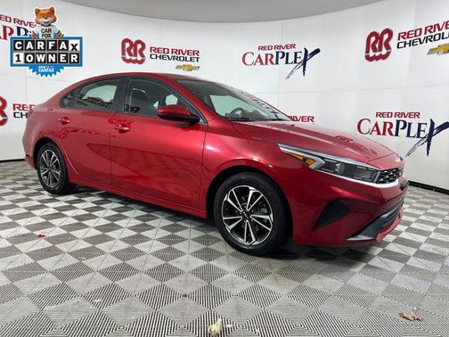Currant Red 2023 Kia Forte LXS