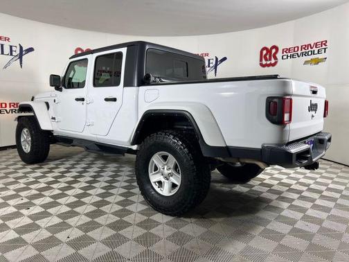 2023 Jeep Gladiator Sport S
