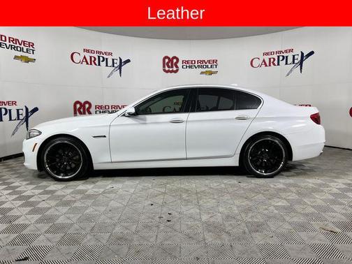 Alpine White 2016 BMW 528 528i
