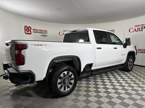 2025 Chevrolet Silverado 2500 Custom