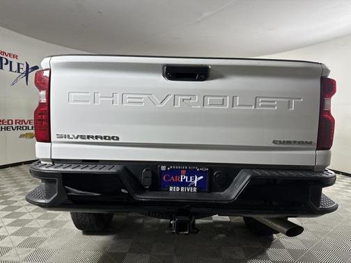 2025 Chevrolet Silverado 2500 Custom