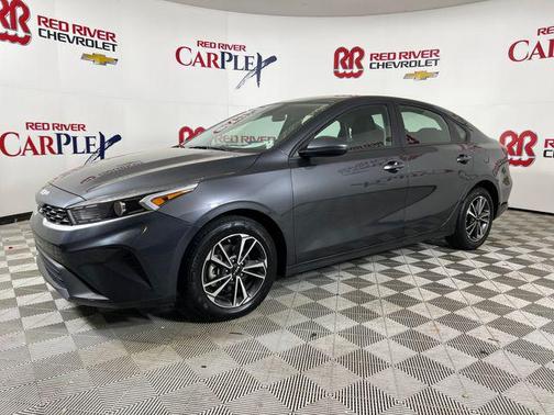 Gravity Gray 2024 Kia Forte LXS