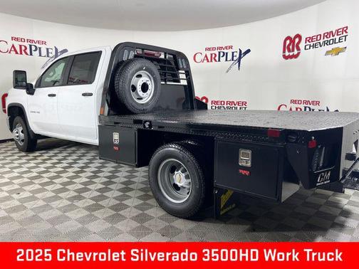 2025 Chevrolet Silverado 3500 WT