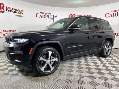 2022 Jeep Grand Cherokee 4xe Base