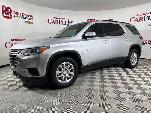 2021 Chevrolet Traverse LT Cloth