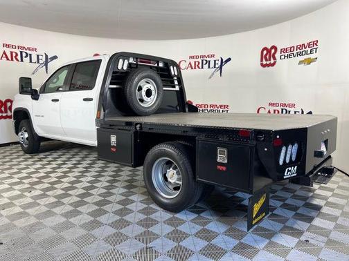 2025 Chevrolet Silverado 3500 WT