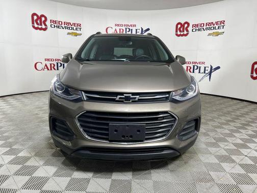 Stone Gray Metallic 2021 Chevrolet Trax LT