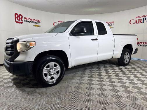 Super White 2016 Toyota Tundra SR