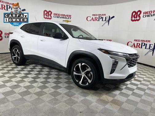 Summit White 2025 Chevrolet Trax FWD 1RS
