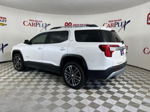 2022 GMC Acadia FWD SLT