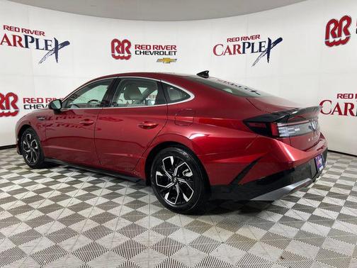Ultimate red 2025 Hyundai SONATA SEL