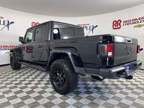 2022 Jeep Gladiator Willys 4x4