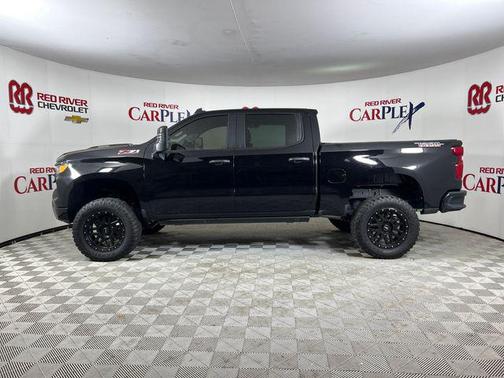 Black 2024 Chevrolet Silverado 1500 Custom Trail Boss