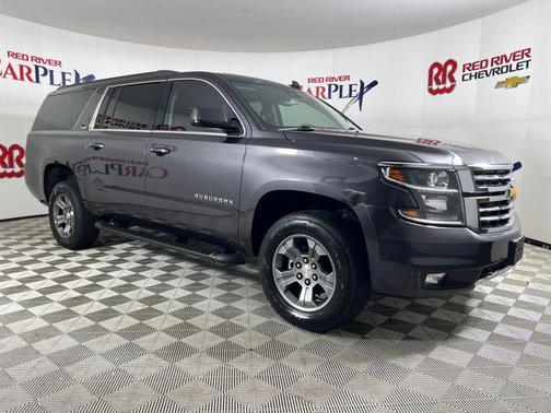 2017 Chevrolet Suburban LT
