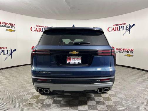 Lakeshore Blue Metallic 2026 Chevrolet Traverse LT
