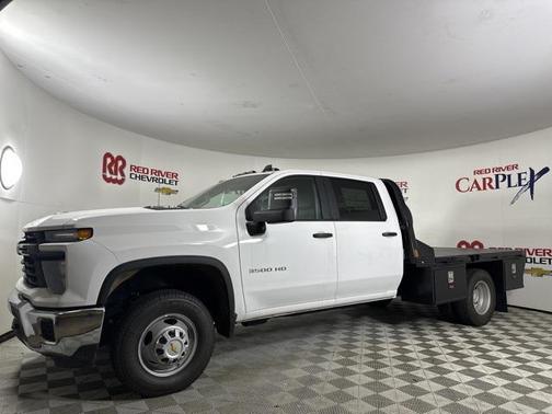 2025 Chevrolet Silverado 3500 WT