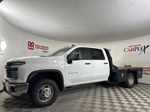 2025 Chevrolet Silverado 3500 WT