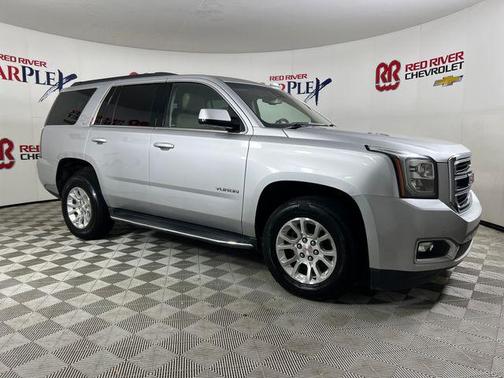 Quicksilver Metallic 2017 GMC Yukon SLT