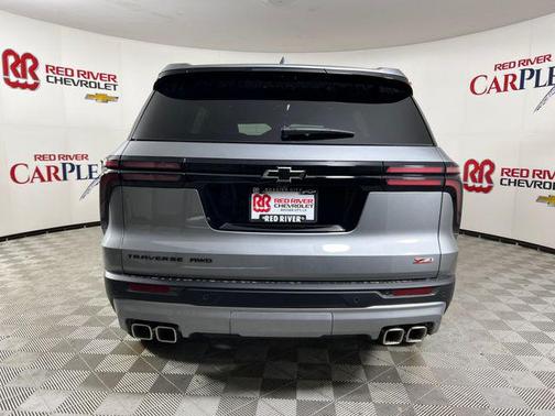 Sterling Gray Metallic 2026 Chevrolet Traverse AWD Z71