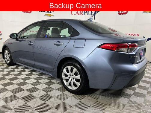 Celestite 2025 Toyota Corolla LE