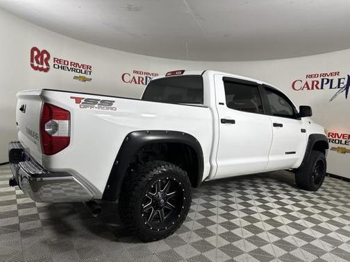 2016 Toyota Tundra SR5