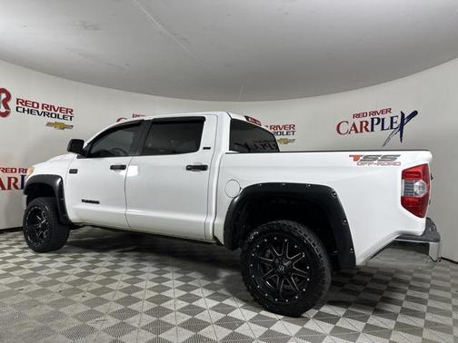 2016 Toyota Tundra SR5