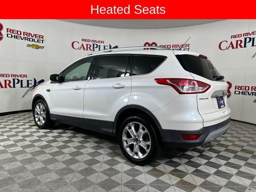 White Platinum Metallic Tri-Coat 2016 Ford Escape Titanium