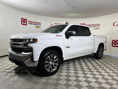 Summit White 2019 Chevrolet Silverado 1500 LT