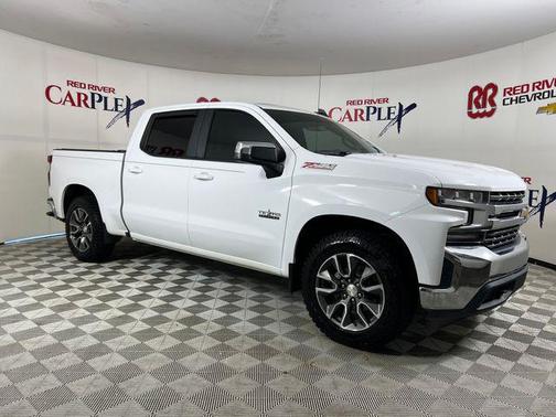 Summit White 2019 Chevrolet Silverado 1500 LT