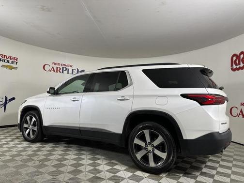2022 Chevrolet Traverse LT Leather