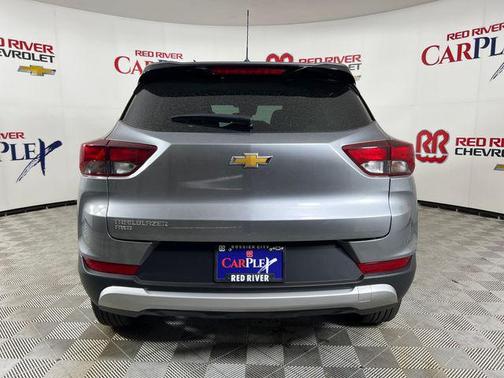 Sterling Gray Metallic 2025 Chevrolet Trailblazer LT