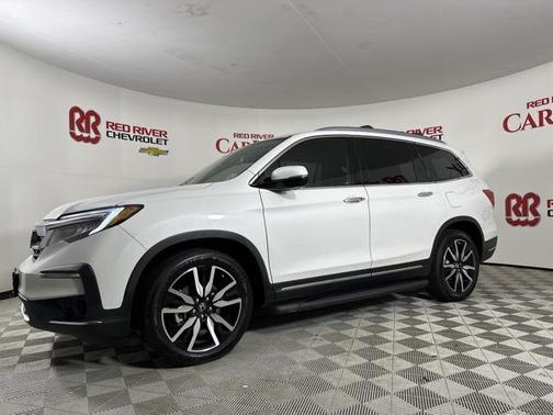 2021 Honda Pilot Touring 8-Passenger