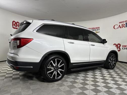 2021 Honda Pilot Touring 8-Passenger