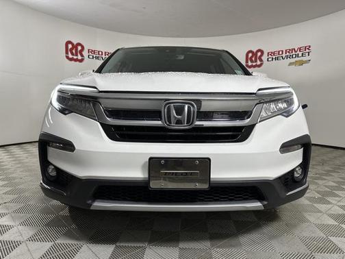2021 Honda Pilot Touring 8-Passenger
