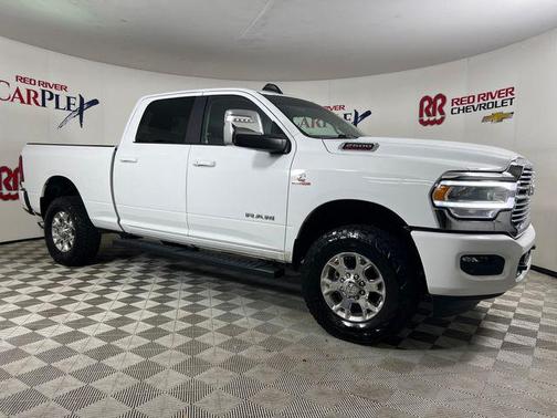 Bright White Clearcoat 2024 RAM 2500 Laramie Crew Cab 4x4 6'4' Box