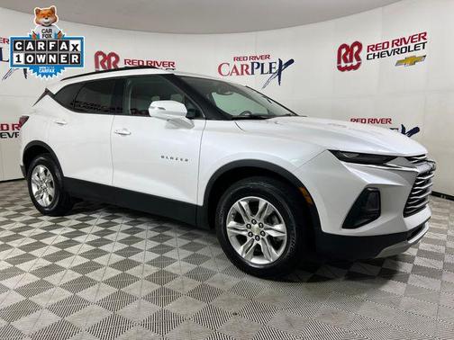 Iridescent Pearl Tricoat 2020 Chevrolet Blazer 2LT