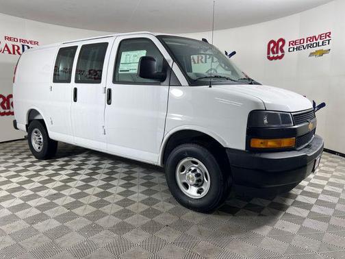 2025 Chevrolet Express 2500 RWD 2500 Regular Wheelbase WT