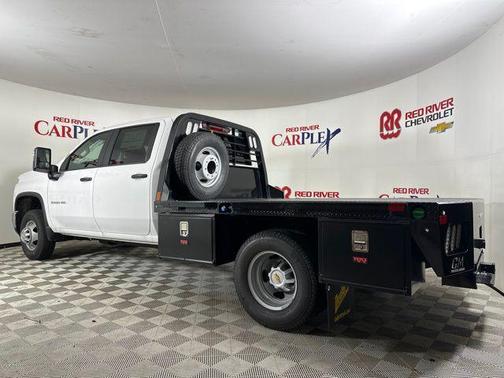 2025 Chevrolet Silverado 3500 WT
