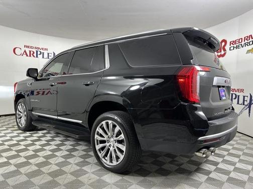 Onyx Black 2022 GMC Yukon Denali