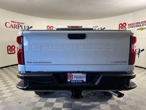 2026 Chevrolet Silverado 2500 Custom