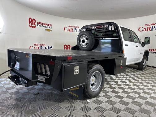 2025 Chevrolet Silverado 3500 WT
