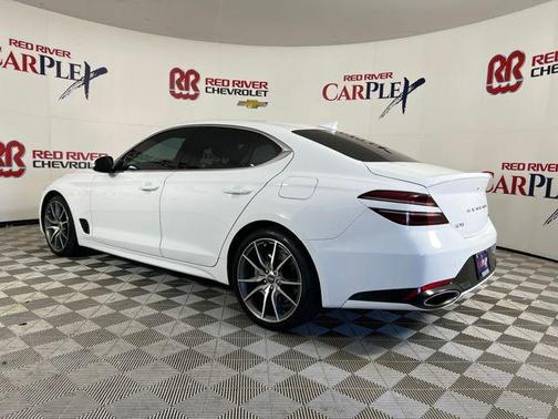 2022 Genesis G70 3.3T RWD