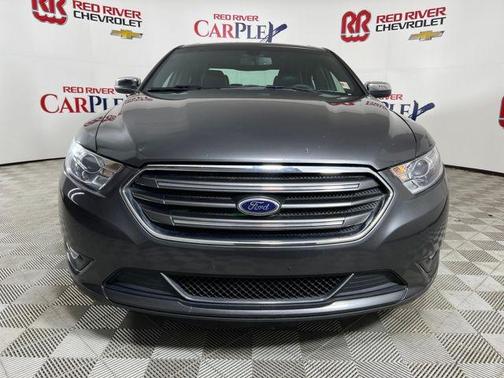2016 Ford Taurus Limited