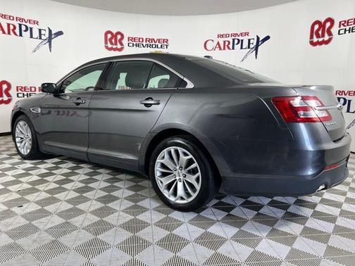 2016 Ford Taurus Limited
