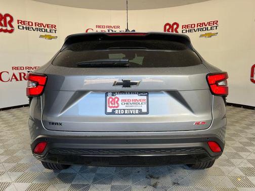 Sterling Gray Metallic 2026 Chevrolet Trax FWD 1RS